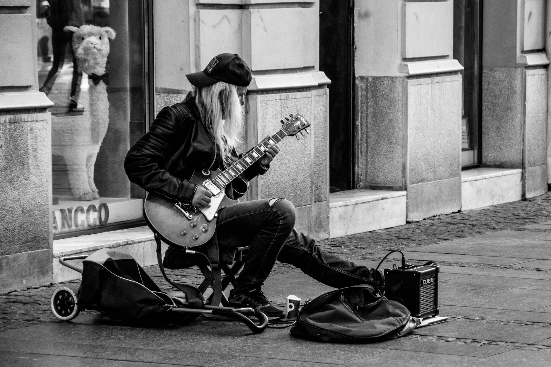 Manchester Music Scene: A Complete Guide for Music Lovers 7 Manchester music scene — buskers and street performers add to the city's soundtrack