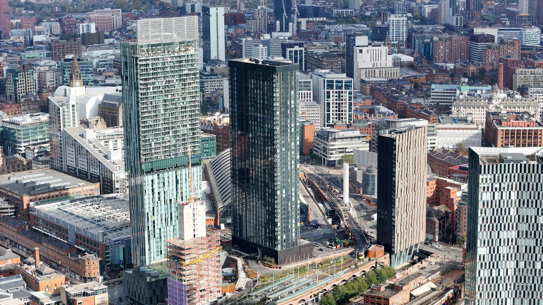 25 Best Attractions in Manchester: The Complete Guide for 2026 2 Best attractions in Manchester city skyline