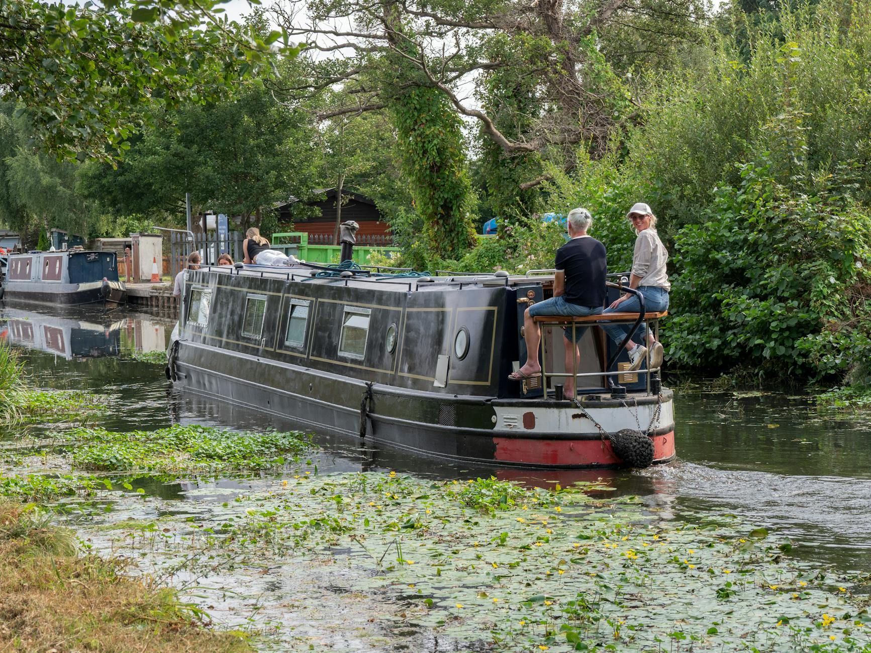 Free Things to Do in Manchester: The Complete Guide for 2026 6 Free things to do in Manchester - canal towpath walking
