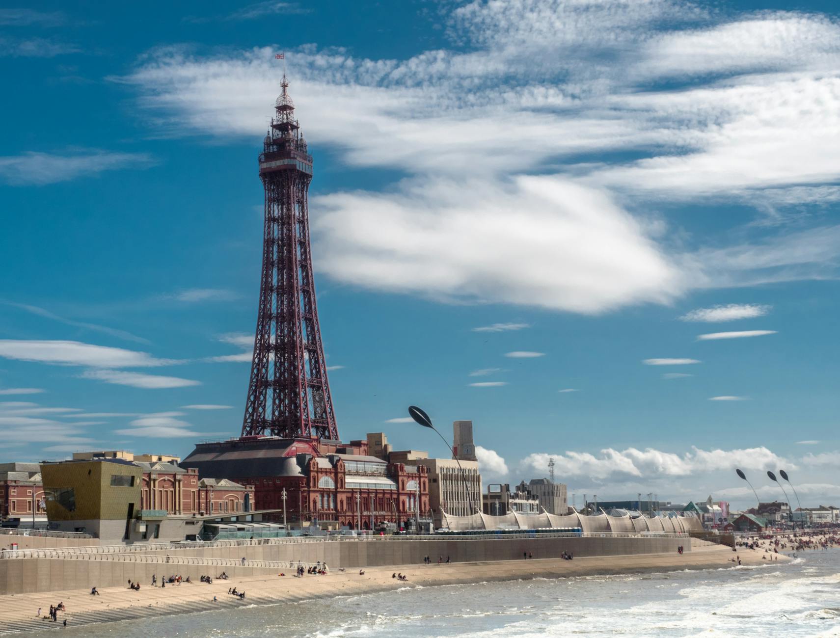 Blackpool day trip from Manchester complete guide