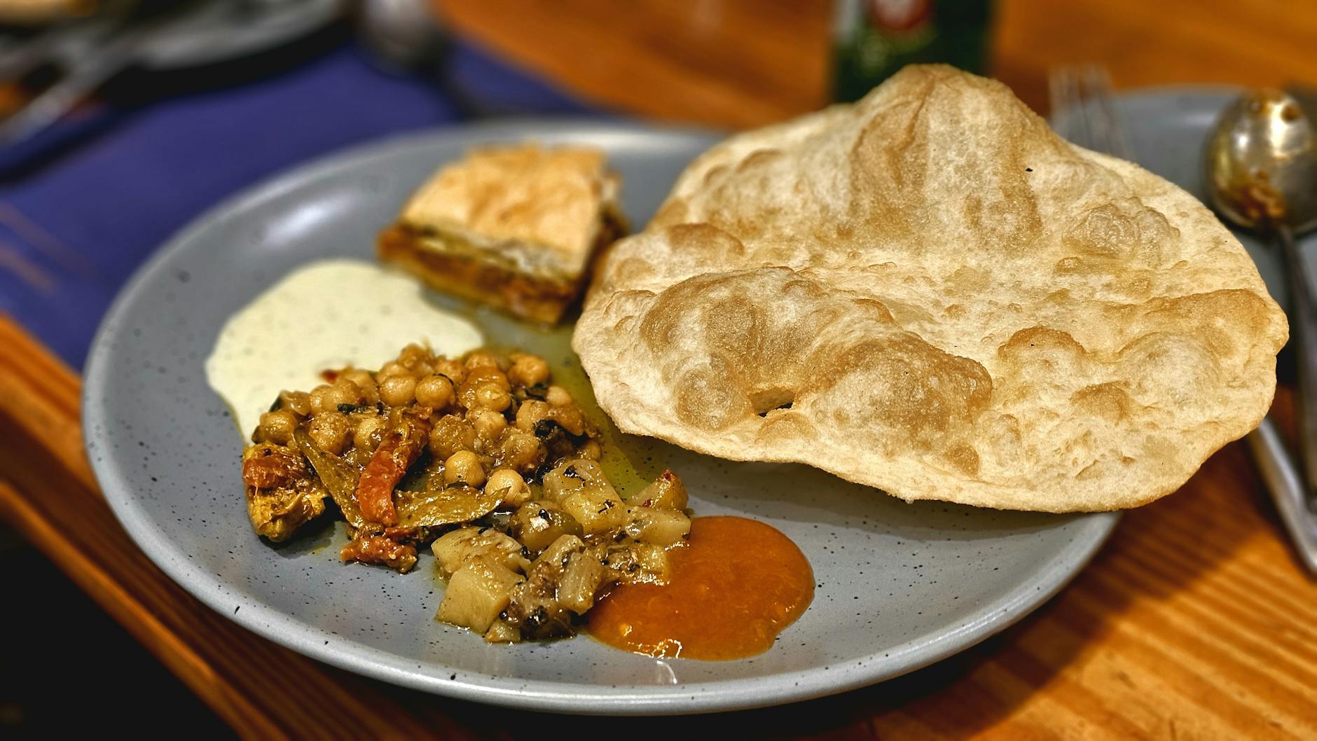 Rusholme & the Curry Mile: A Complete Guide to Manchester’s Most Famous Food Street (2026)