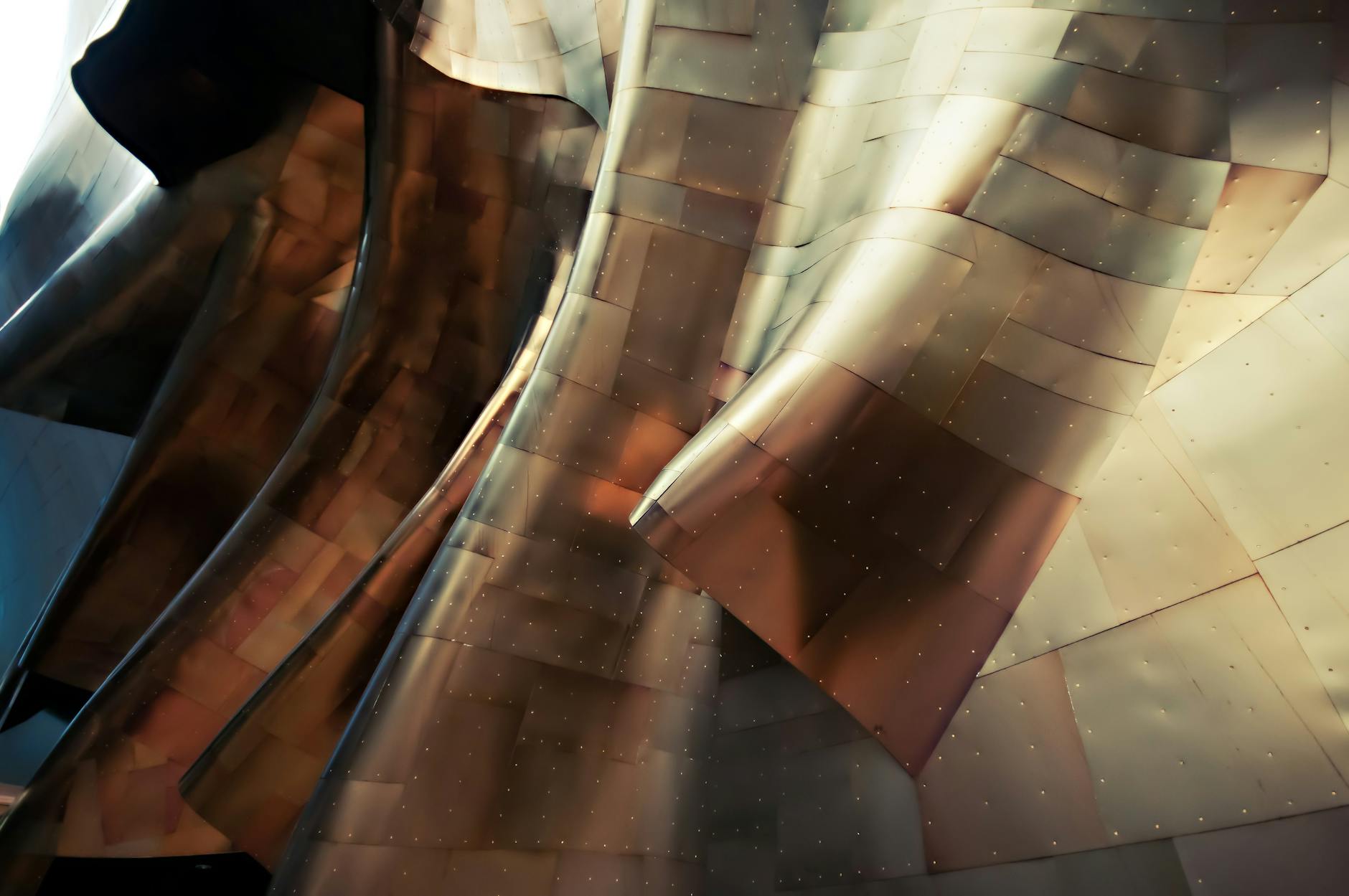 Imperial War Museum North Daniel Libeskind shattered globe architecture Salford