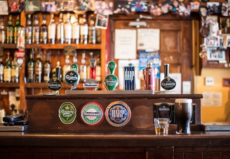 Best Pubs in Manchester: Traditional & Gastropub Guide (2026) 7 Best Pubs in Manchester: Traditional & Gastropub Guide (2026)