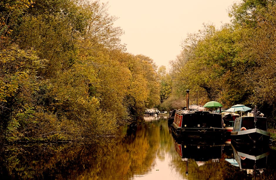 Manchester's Canals: History & Walking Route Guide (2026) 3 Manchester’s Canals: History & Walking Route Guide (2026)