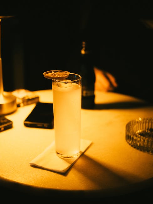 Best Cocktail Bars in Manchester: Speakeasy & Rooftop Guide (2026) 1 Best Cocktail Bars in Manchester: Speakeasy & Rooftop Guide (2026)