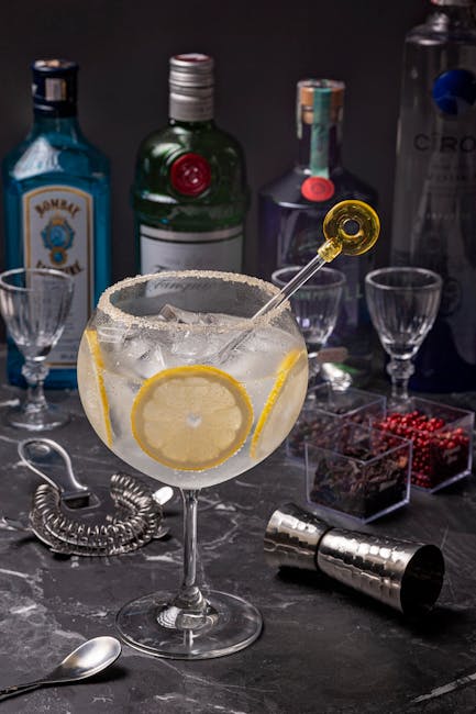 Best Cocktail Bars in Manchester: Speakeasy & Rooftop Guide (2026) 4 Manchester cocktail glass craft