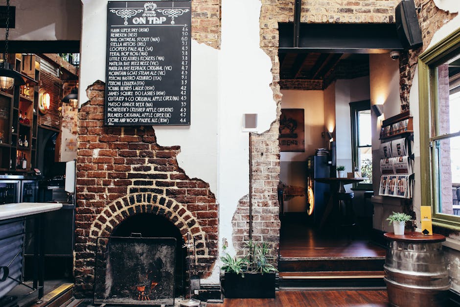 Best Pubs in Manchester: Traditional & Gastropub Guide (2026) 6 Manchester cosy pub fireplace