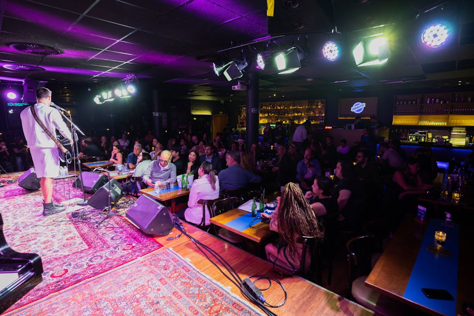 Best Live Music Venues in Manchester: From Intimate to Arenas (2026) 6 Best Live Music Venues in Manchester: From Intimate to Arenas (2026)