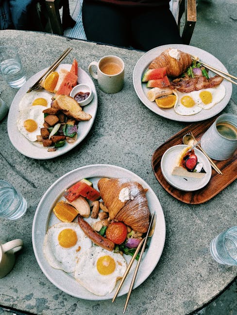 Best Brunch & Breakfast Spots in Manchester: Weekend Guide (2026) 7 Manchester weekend brunch friends